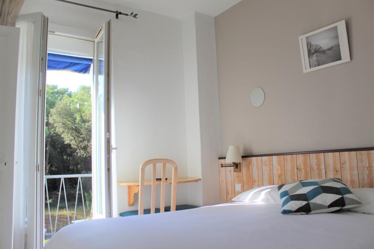 Hotel Mer Et Foret แซ็ง-โทรจง-เลส์-แบ็งส์ ภายนอก รูปภาพ